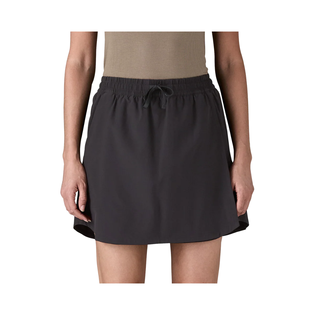 PATAGONIA WOMEN'S FLEETWITH STRETCHY SKORT -BLACK