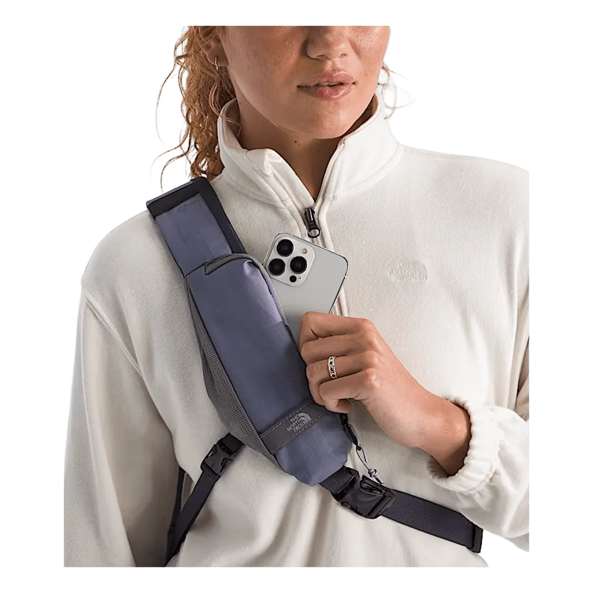 THE NORTH FACE BASE CAMP VOYAGER SLING BAG - Image 5